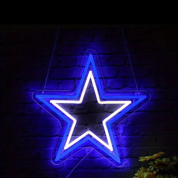 DALLAS COWBOW FOOTBALL NEON LED SIGN - Picture 1 of 3